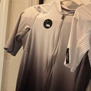 WYN Republic Women’s Size L Black Cycling Jersey